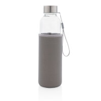 Glasflasche mit Neopren-Sleeve grau