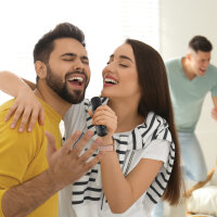 Karaoke con doppio microfono Singvibe in plastica RCS nero